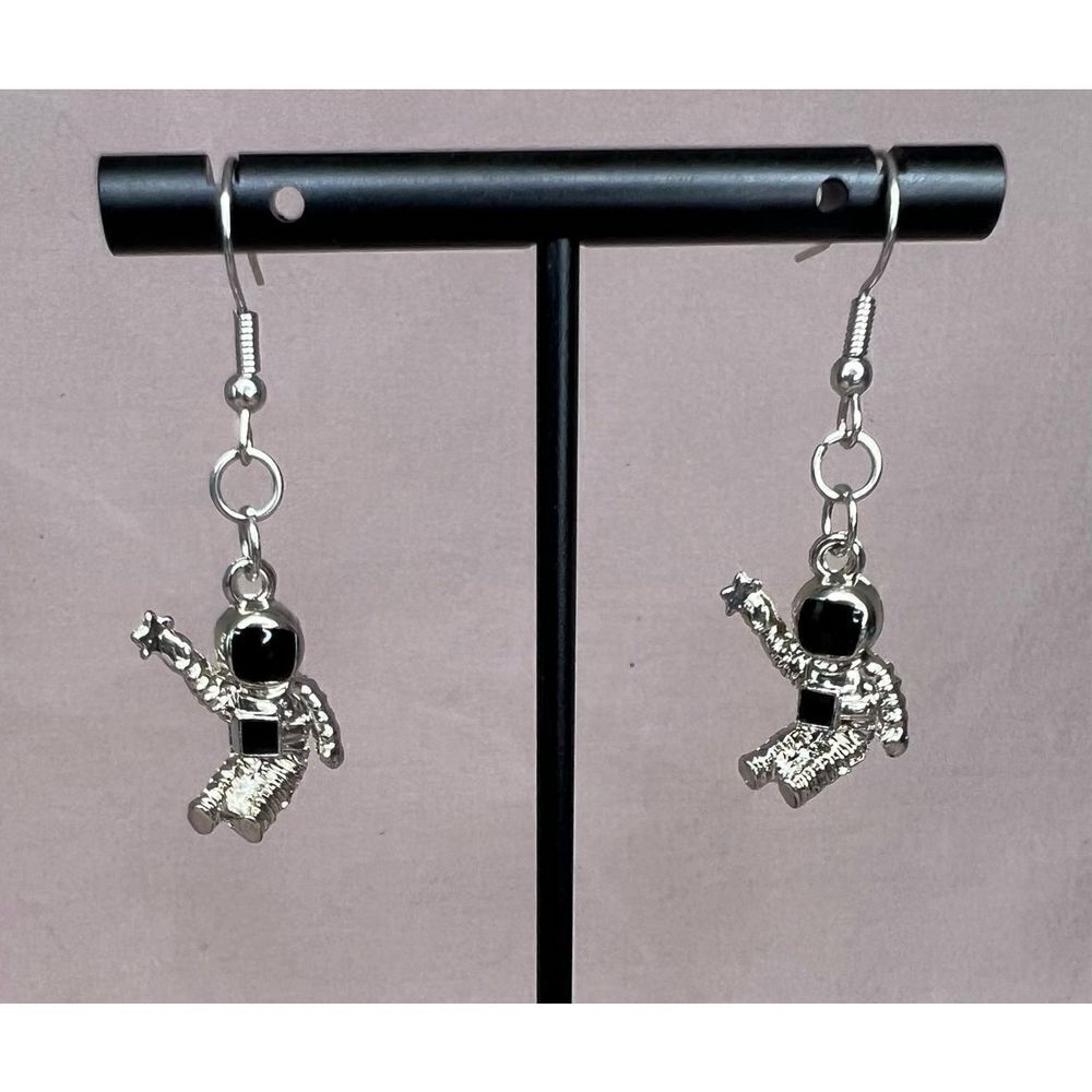 Handmade Dangly Silver Spaceman Earrings - Picture 2 of 3